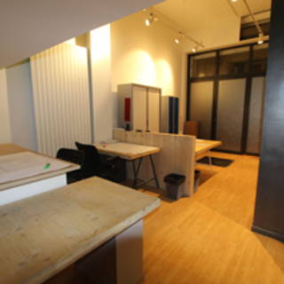 Bureau privé 75 m² 4 postes Coworking Rue Casteres Clichy 92110 - photo 1